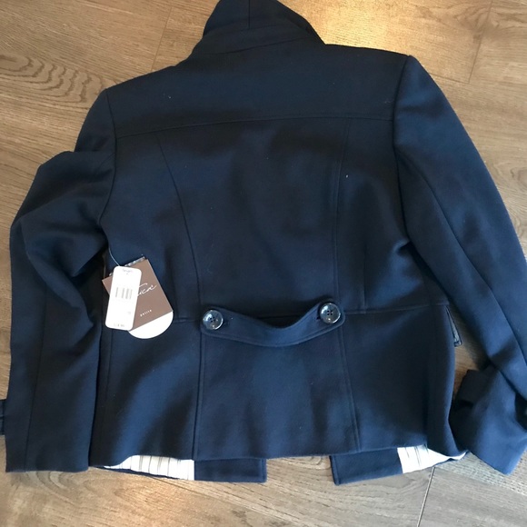 Women blazer - Picture 2 of 3